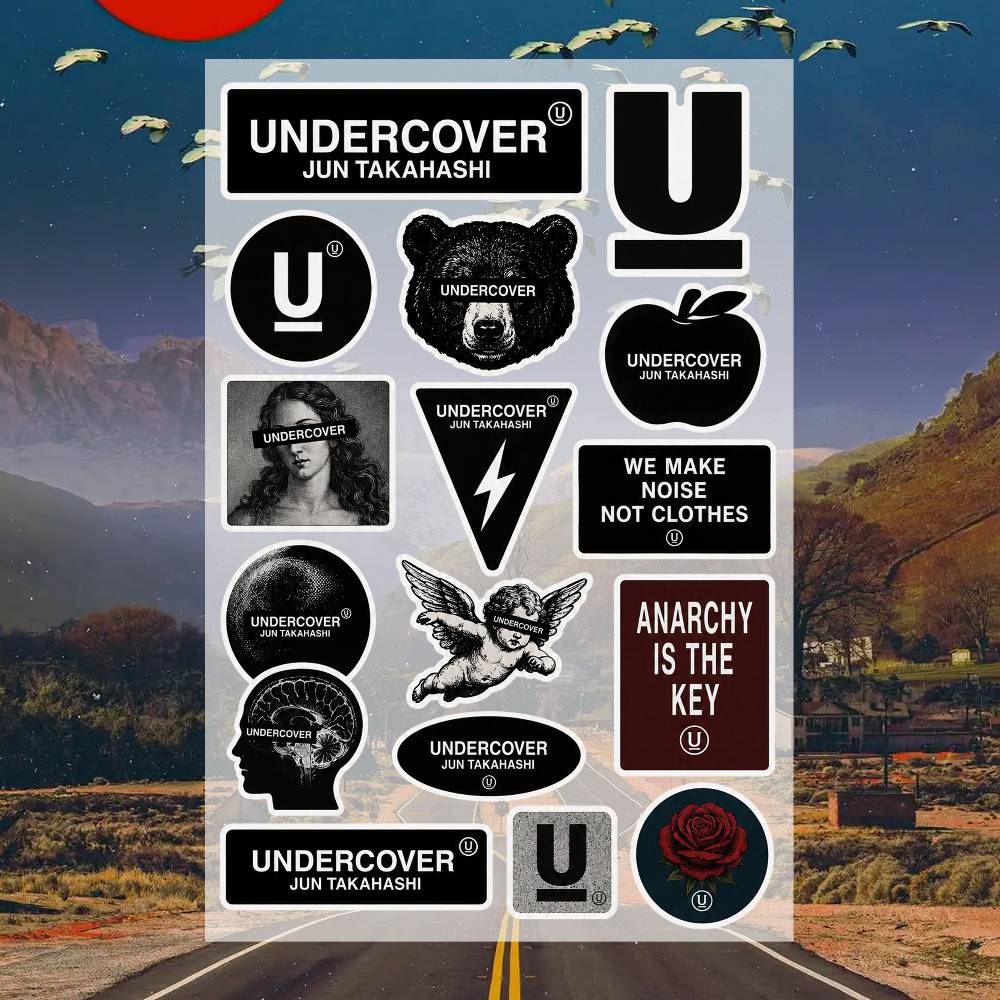 Laptop Accessories Wallpaper - UN-DERCOVER ステッカー モトステッカー 自動車ボディバンパー ウィンドウ オートバイ